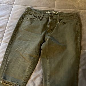 Size 6R Olive green jeans